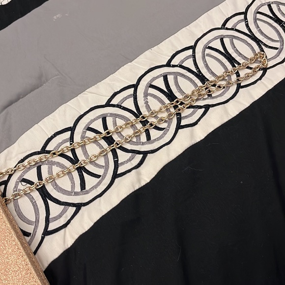 GUESS SPARKLY EVENING CLUTCH 🔥🔥🔥🔥 - Picture 4 of 13